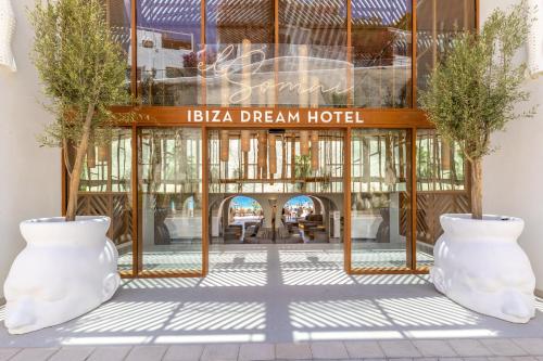 luxury hotels in Ibiza