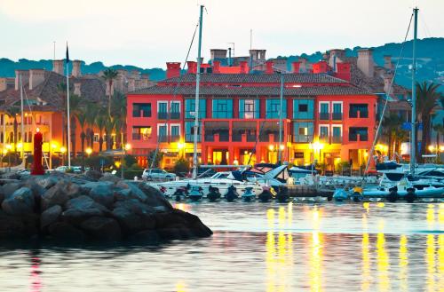 luxury hotels in Estepona