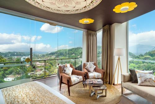 luxury hotels in Kandy