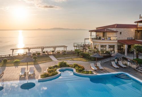 luxury hotels in Chalkidikí