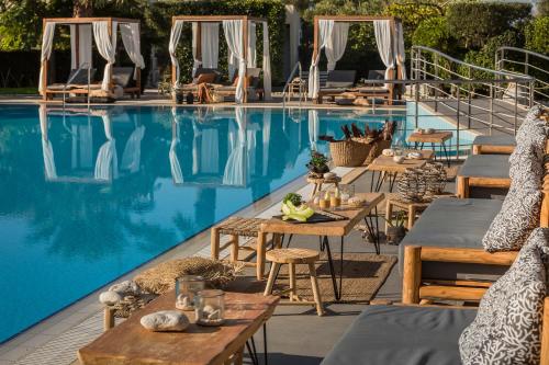 luxury hotels in Kefalonia