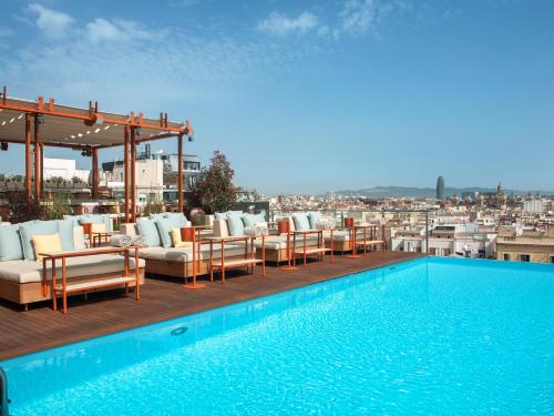 luxury hotels in Barcelona Province