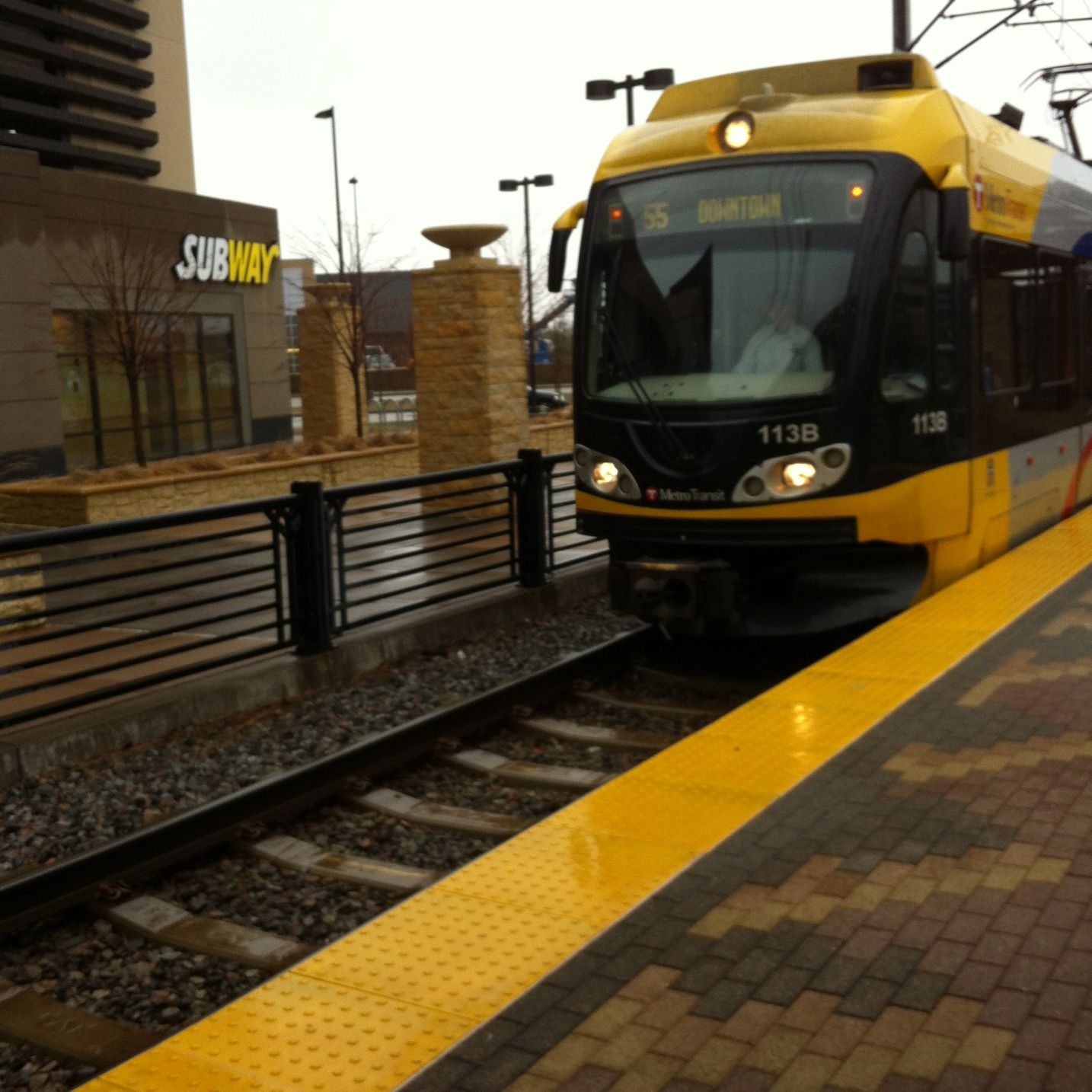 
28th Avenue LRT Station
 in Bloomington