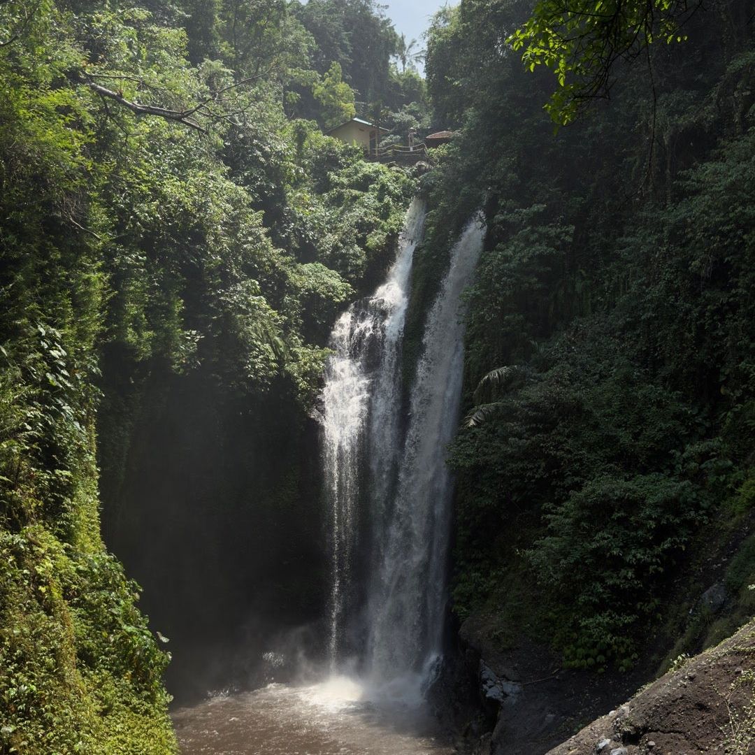 
Aling-aling Waterfall
 in Buleleng