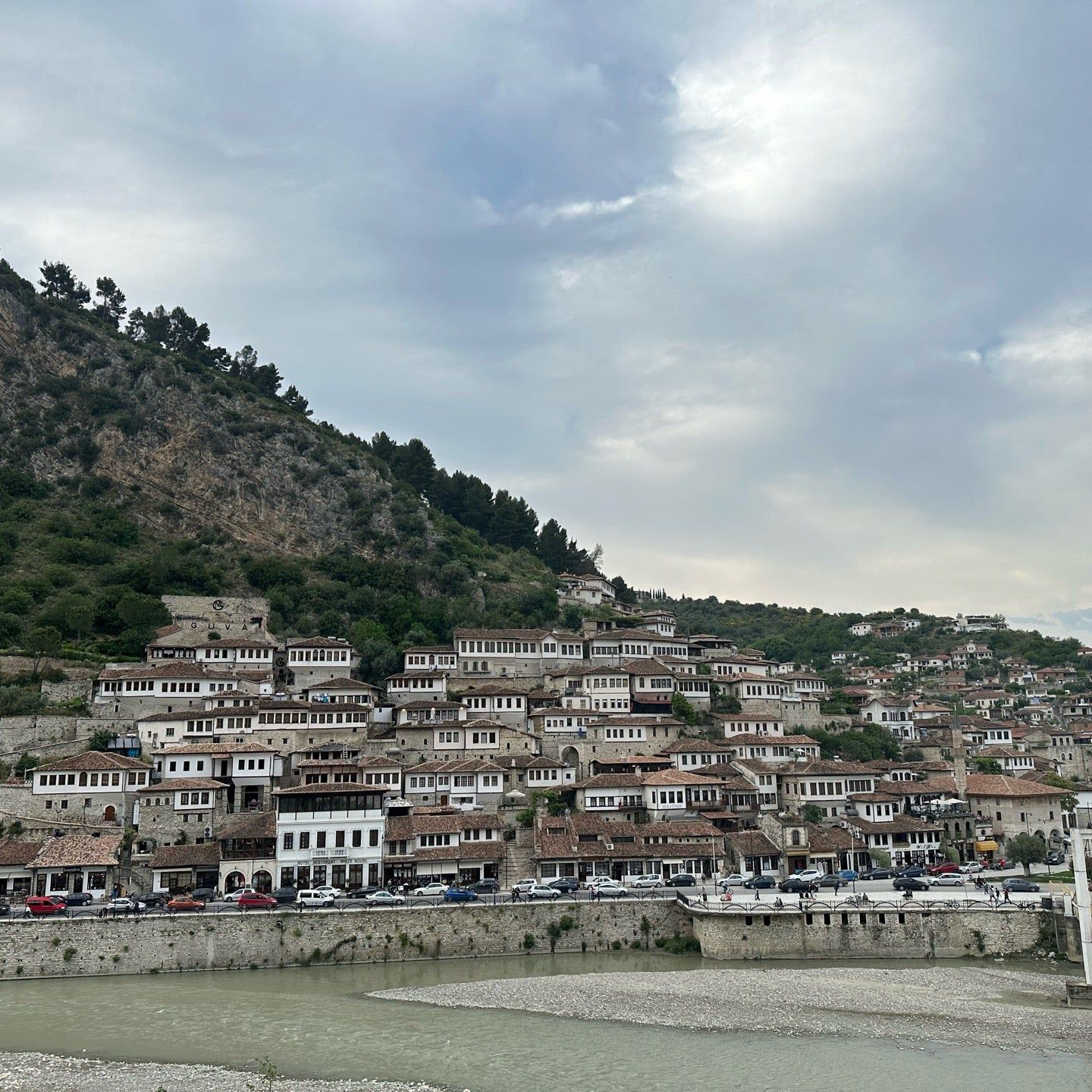 
Antigoni
 in Berat