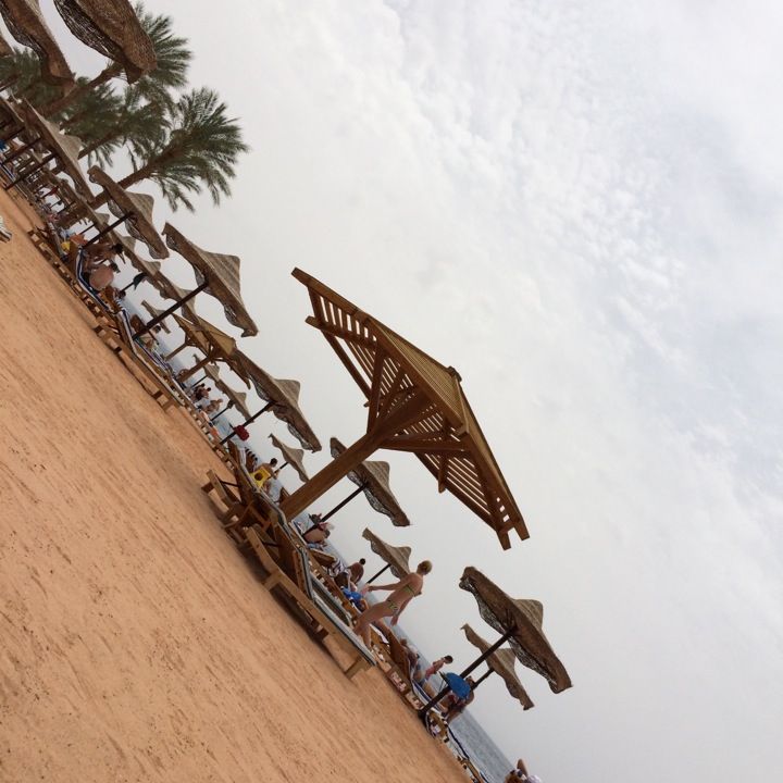 
Beach Movenpick
 in Taba