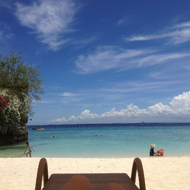 
Beachfront - Shangri-la Mactan
 in Mactan