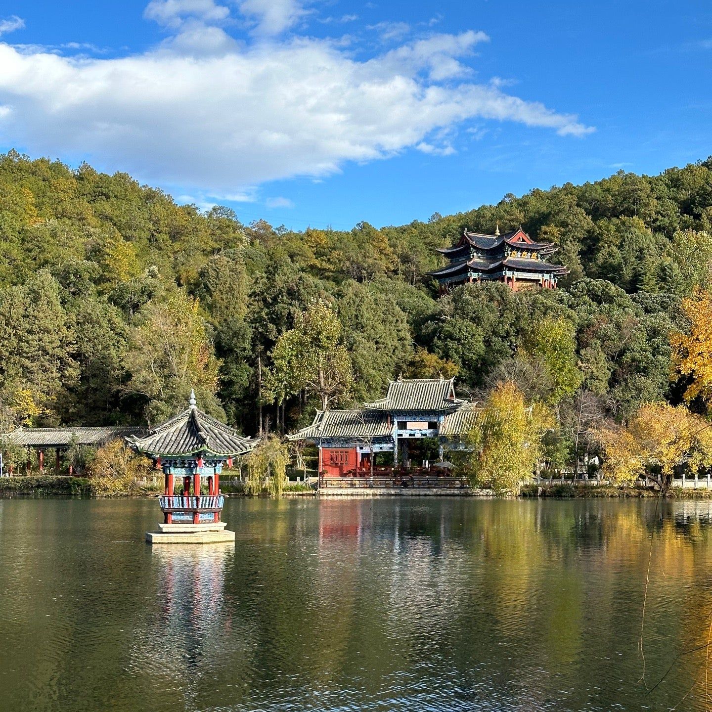 
Black Dragon Pool (黑龙潭公园)
 in Lijiang