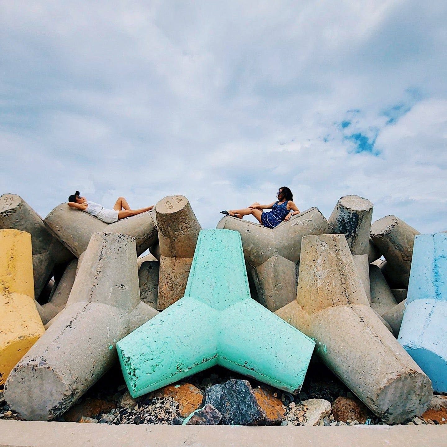 
Bờ Kè Ngũ Phụng (Bờ Kè Bảy Màu)
 in Binh Thuan