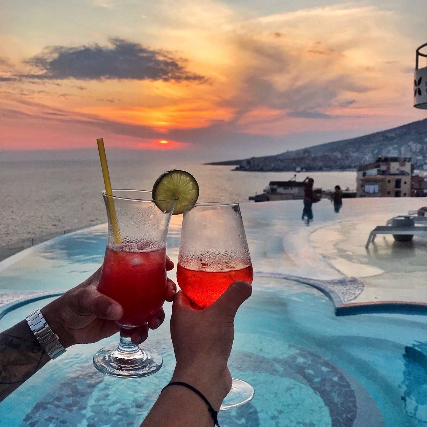 
Bougainville Bay
 in Sarandë