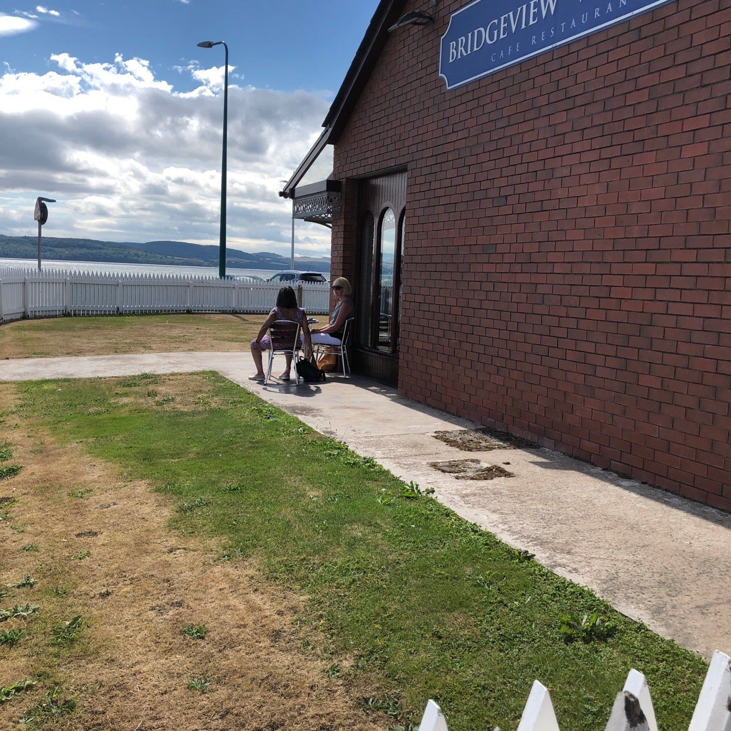 
Bridgeview Station
 in Tayside