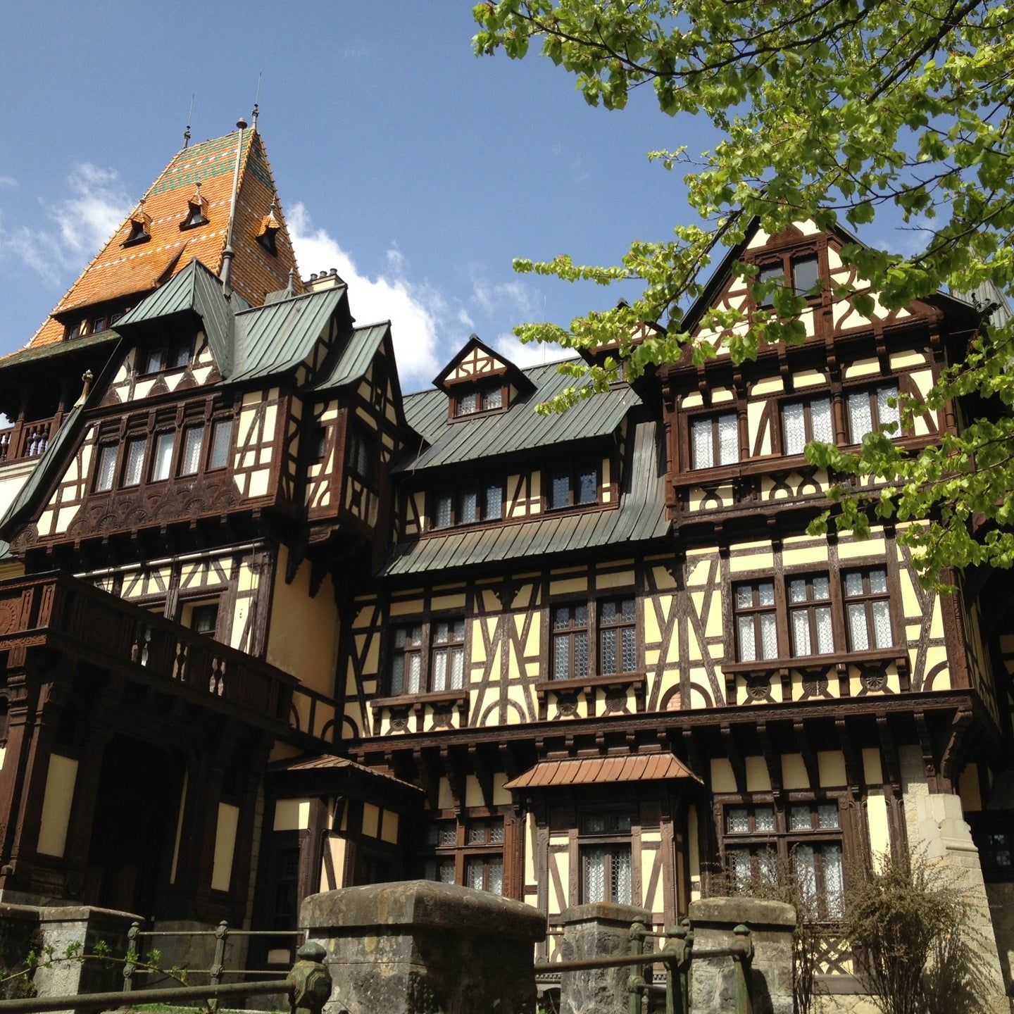 
Castelul Pelișor
 in Carpathians - Romania