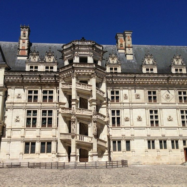 
Château de Blois
 in Loire À Vélo