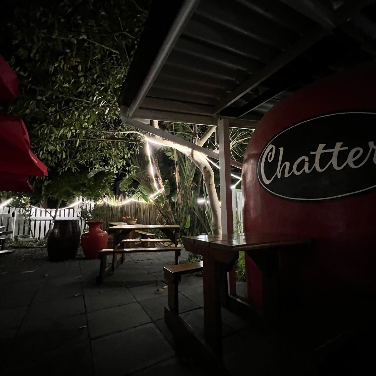 
Chatters
 in Knysna