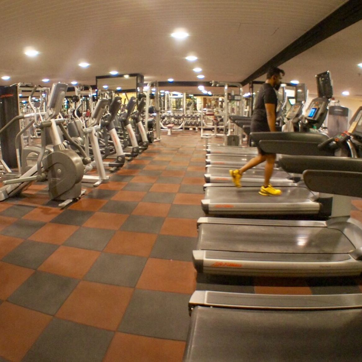 
Clark Hatch Fitness Centre
 in Petaling Jaya