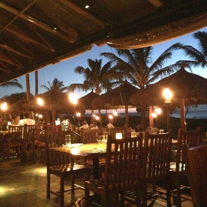 
Duke's Beach House
 in Maui