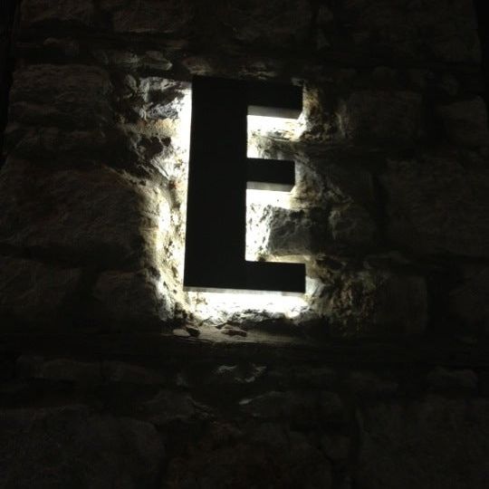 
E
 in Arachova