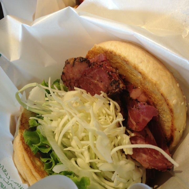 
Freshness Burger (フレッシュネスバーガー)
 in Nagoya