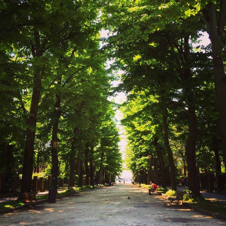 
Giardini di Castello Venezia
 in Venice-Lido