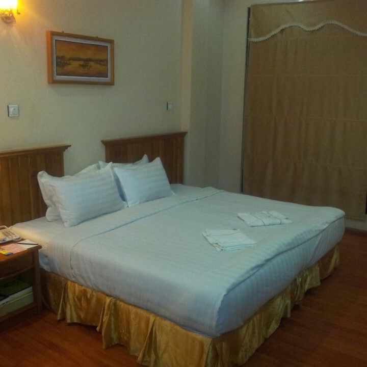 
Golden Land Hotel
 in Nay Pyi Taw