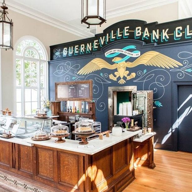 
Guerneville Bank Club
 in Sonoma County