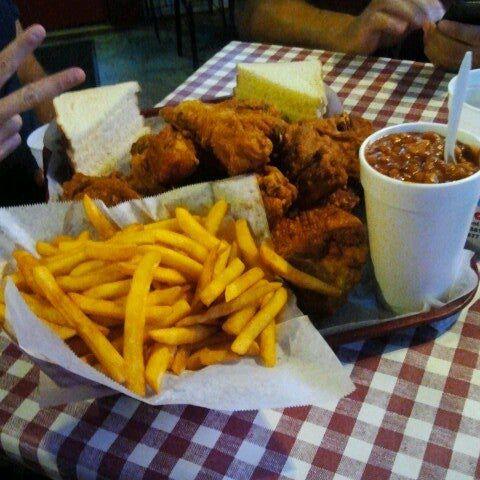 
Gus’s World Famous Hot & Spicy Fried Chicken
 in Memphis