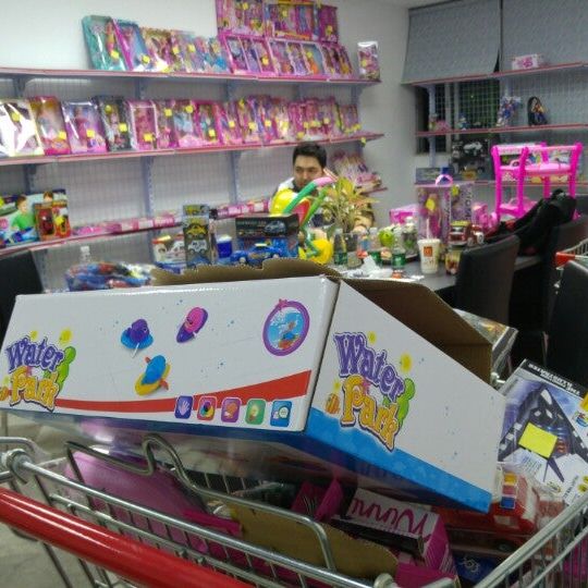 
Hongteng Toys Showroom
 in Shantou