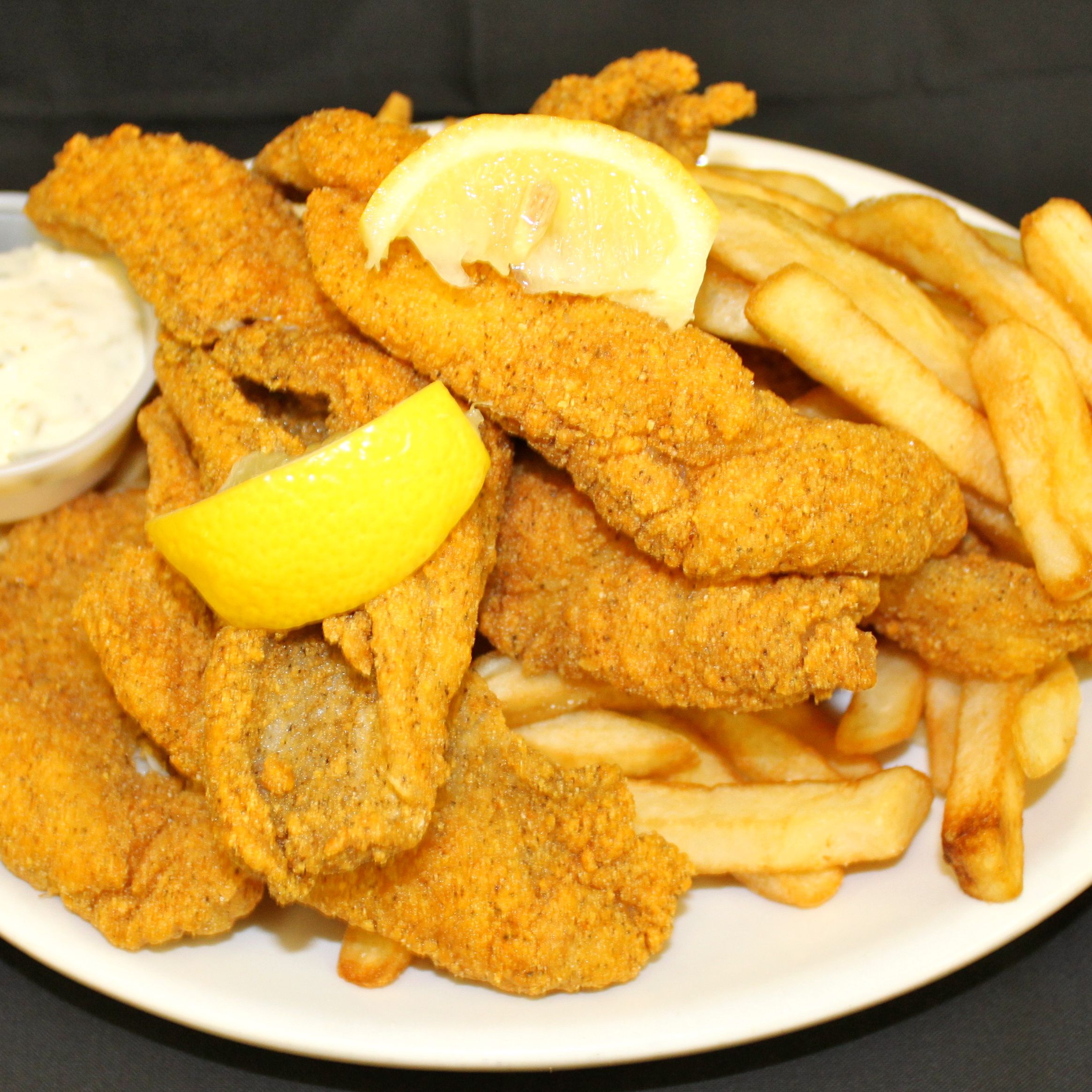 
Huck Finn's Catfish
 in Pigeon Forge