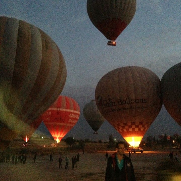 
Kapadokya Kaya Balloons Take-0ff
 in Ortahisar