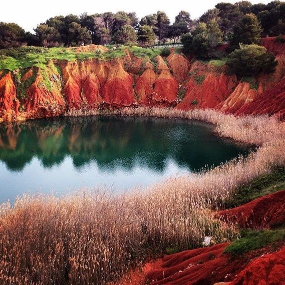 
Lago Di bauxite
 in Otranto