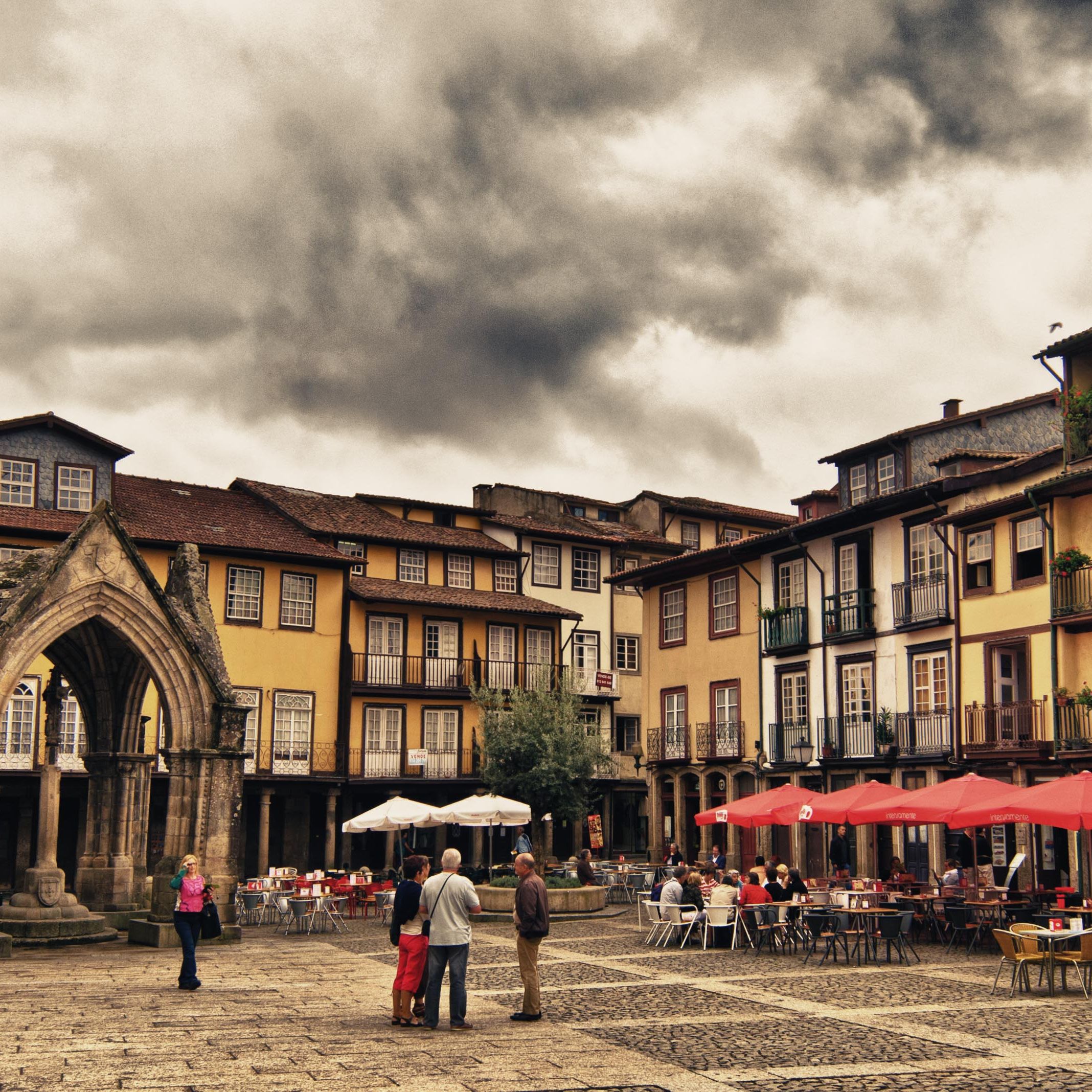 
Largo da Oliveira
 in Guimarães