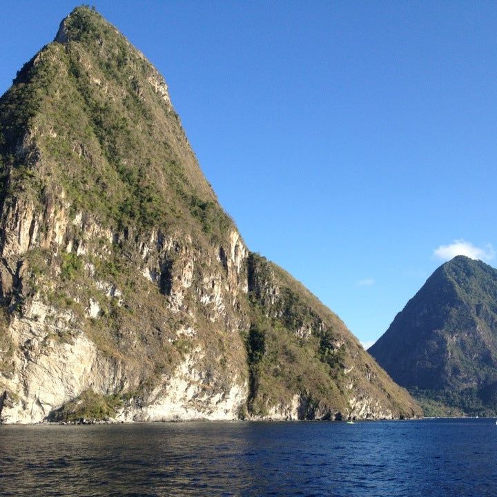 
Les Pitons
 in Soufrière