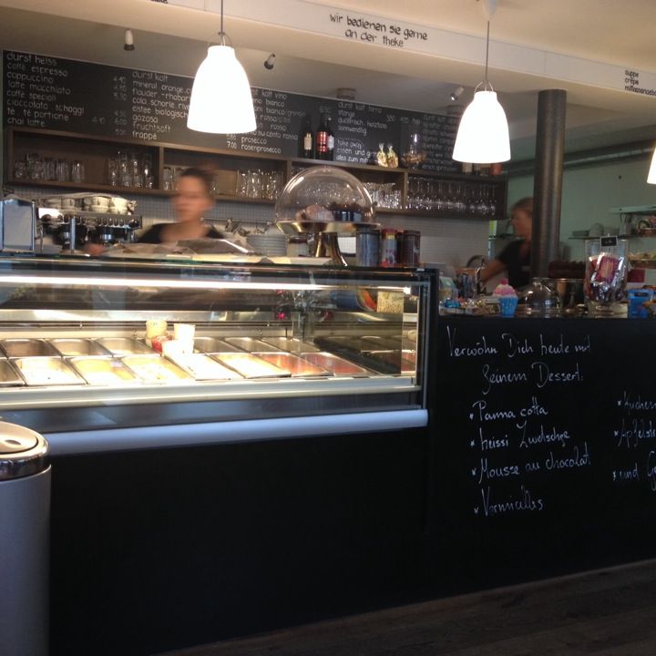 
Lokal gelateria & focaccieria
 in St.Gallen Canton