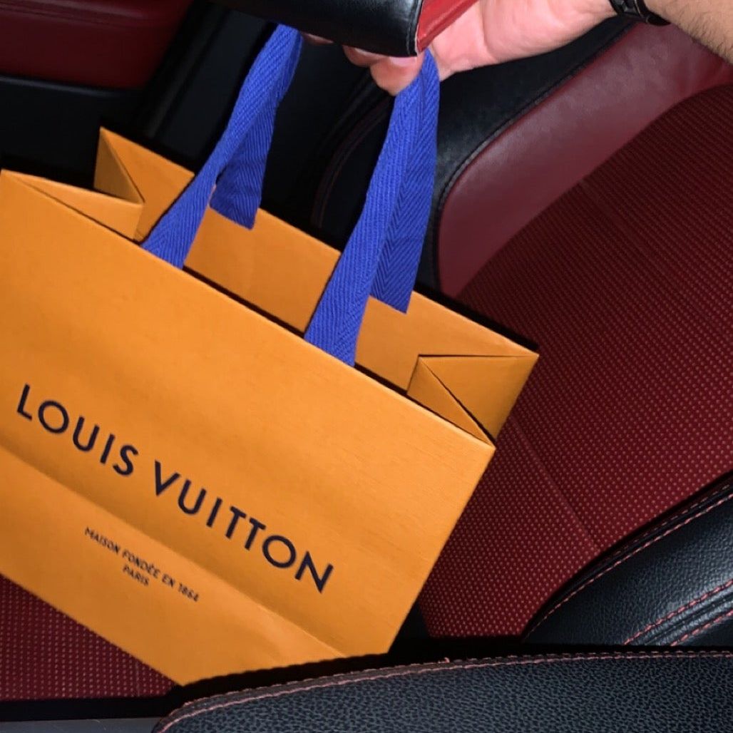 
Louis Vuitton (لويس ڤويتون)
 in Riyadh Province