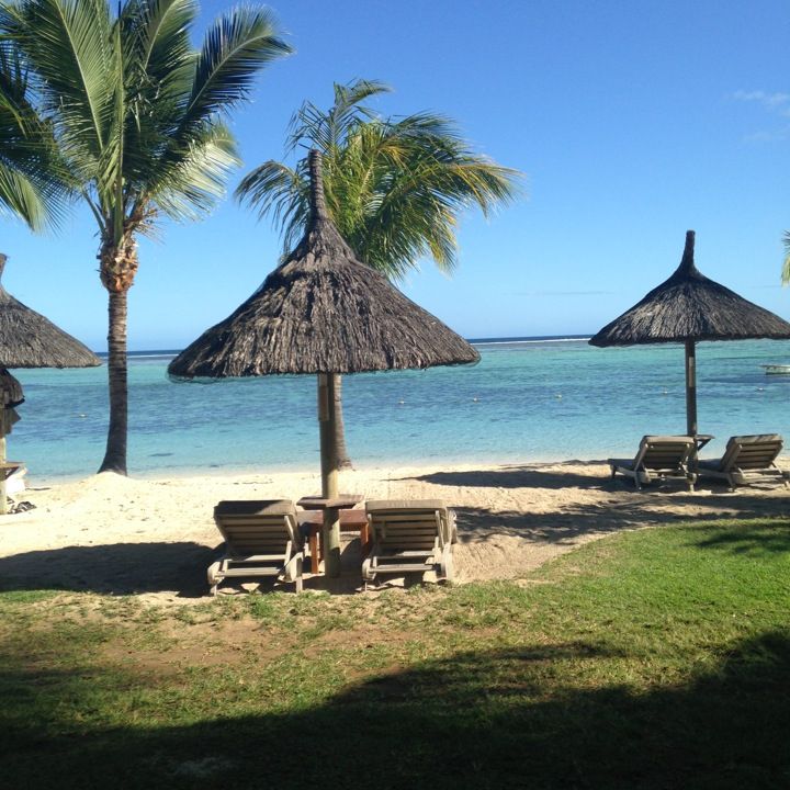 
LUX* Le Morne Beach
 in Le Morne