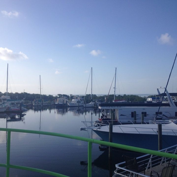 
M. V. Coconuts
 in Florida Keys