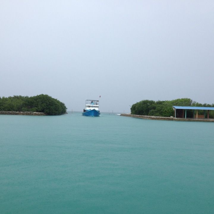 
maalhendhoo
 in Manadhoo