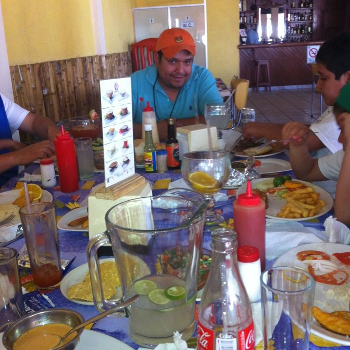 
Mariscos El Tianguis
 in Silao