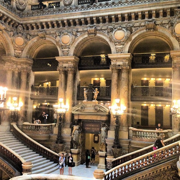 
Opéra Garnier
 in Montmartre (18Th)