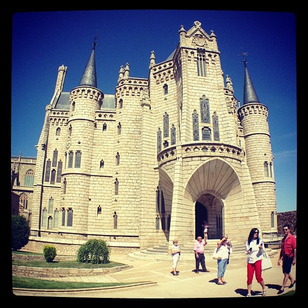 
Palacio Episcopal de Astorga
 in Astorga