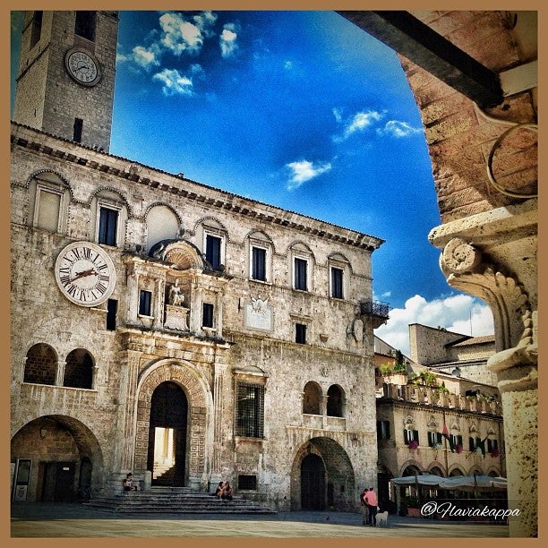 
Palazzo dei Capitani
 in Ascoli Piceno