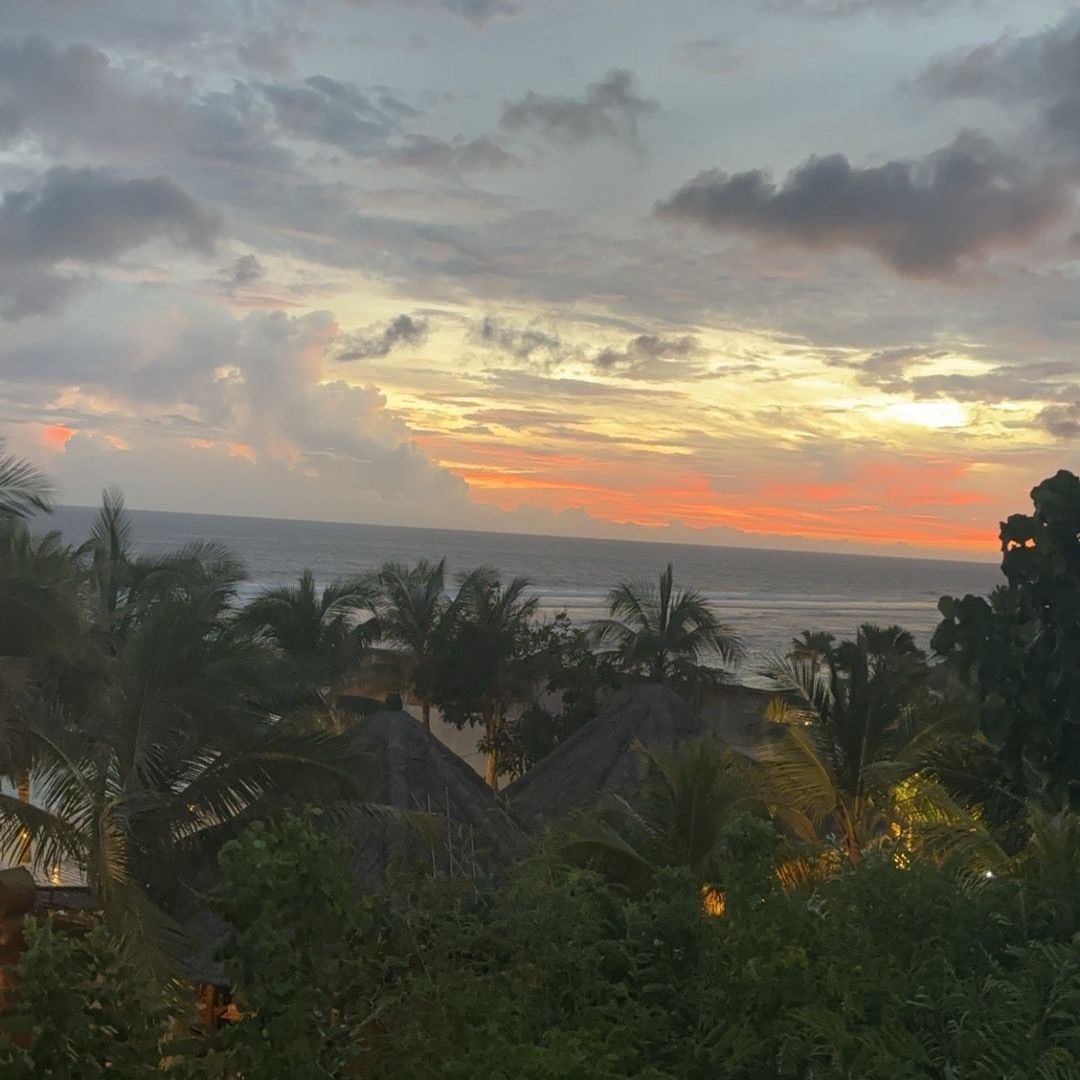 
Pantai Melasti
 in Nusa Dua Peninsula