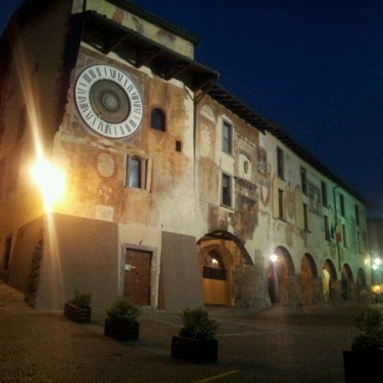 
Piazza Dell'orologio
 in Bergamo Province