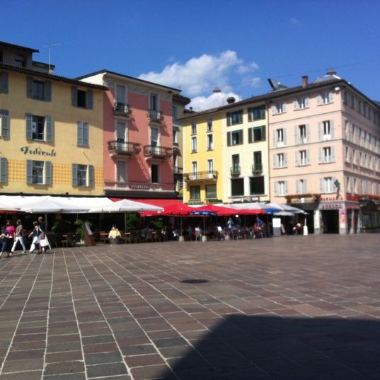 
Piazza della Riforma
 in Lugano