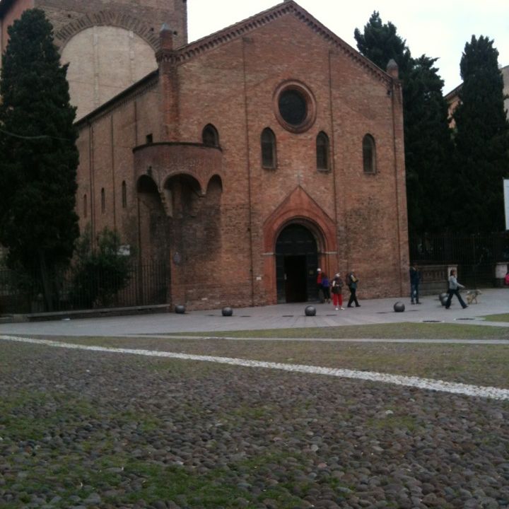 
Piazza Santo Stefano
 in Bologna Province