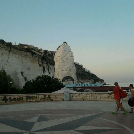 
Pizzomunno-Vieste
 in Vieste