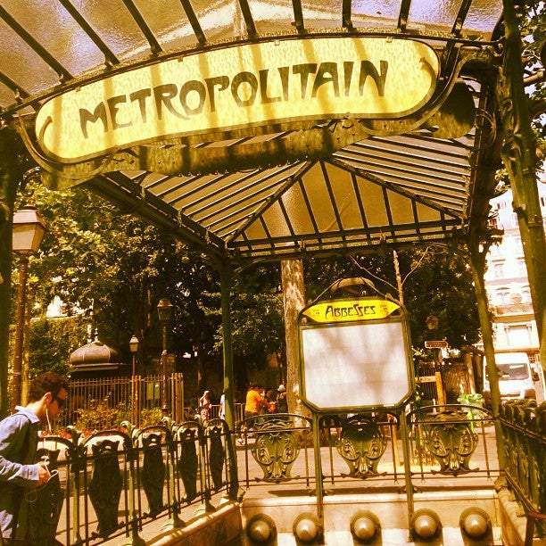 
Place des Abbesses
 in Montmartre (18Th)