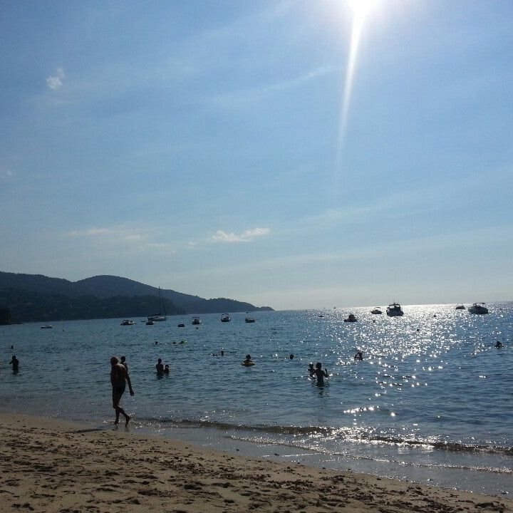 
plage de pramousquier
 in Var