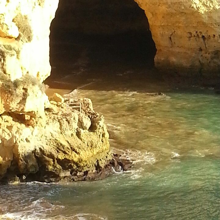 
praia vale de covo
 in Carvoeiro