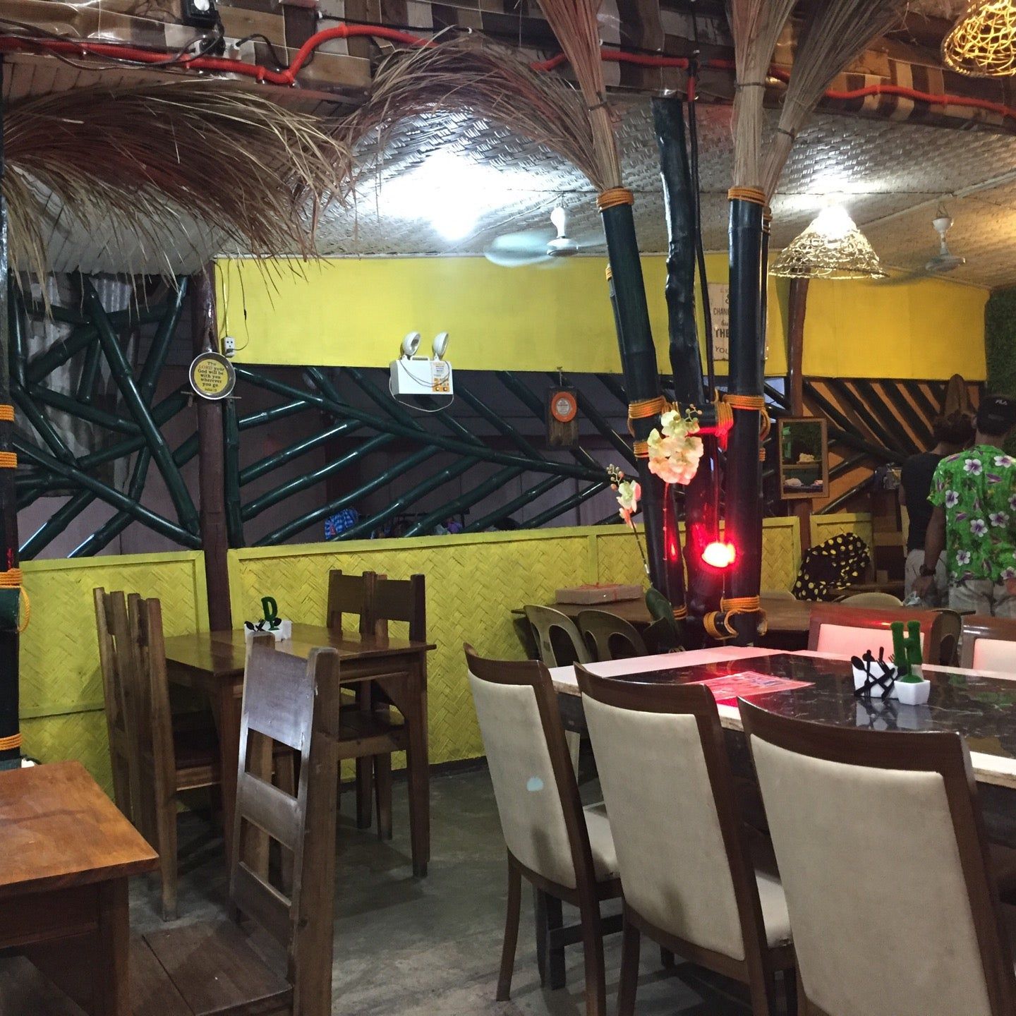 
Purno Bravo Pizza HauZ
 in El Nido